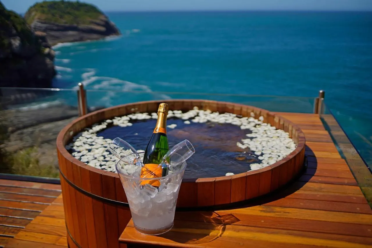 Hotel Cliffside Luxury Inn