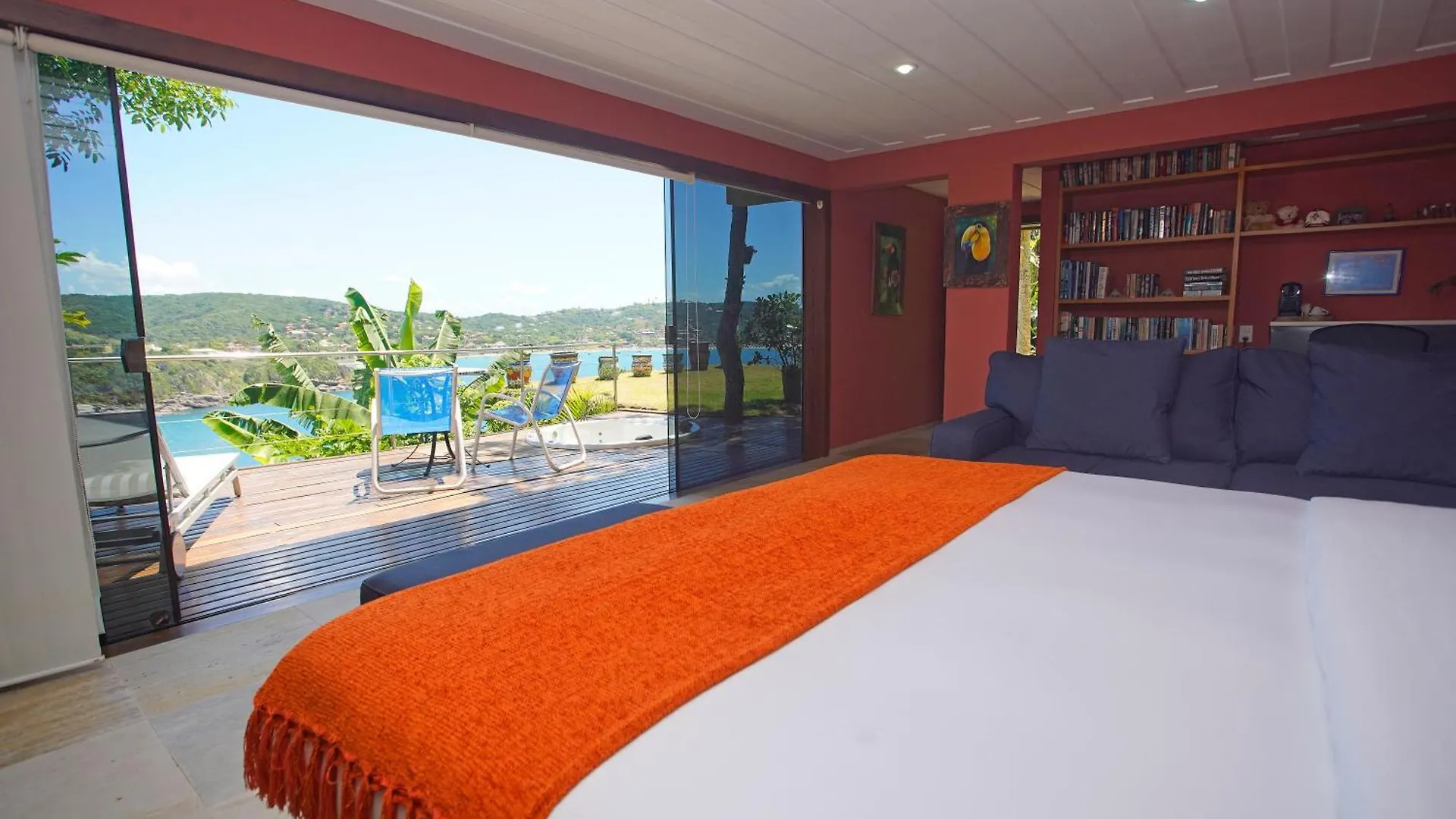 Cliffside Luxury Inn