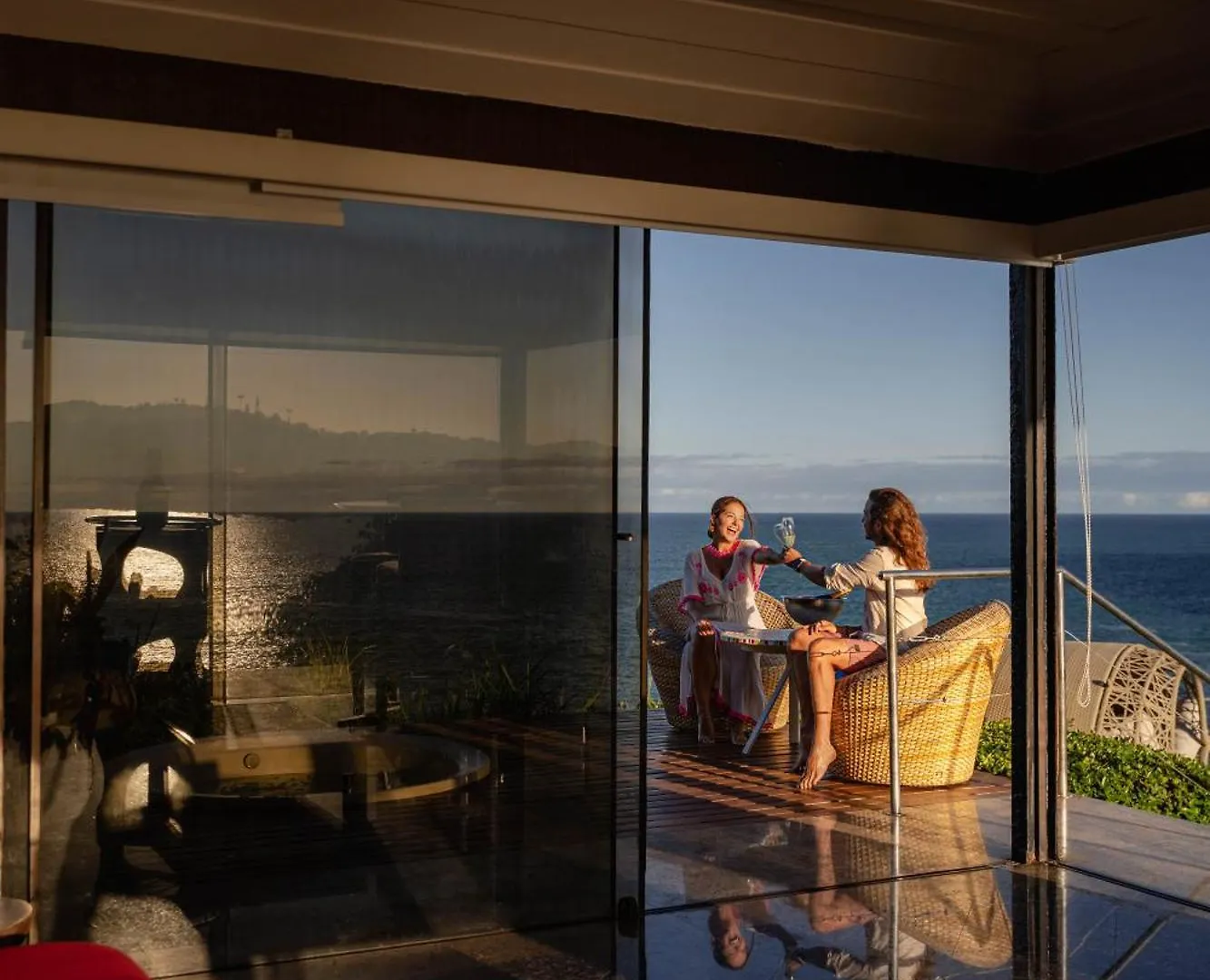 Hotel Cliffside Luxury Inn